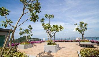 Mountain View Sky Villa Tanjung Bungah  Eksteriør billede